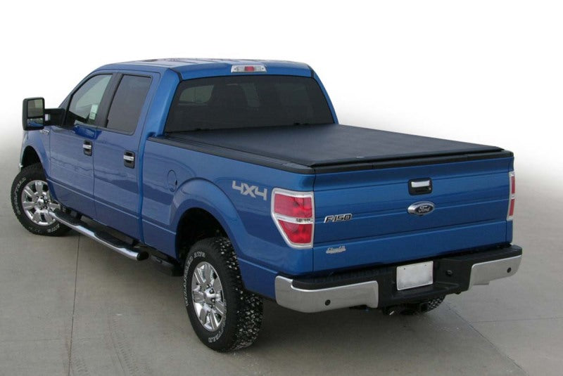 Access Lorado 2022+ Toyota Tundra 5ft 6in Bed (w/deck rail) Roll-Up Cover 45319