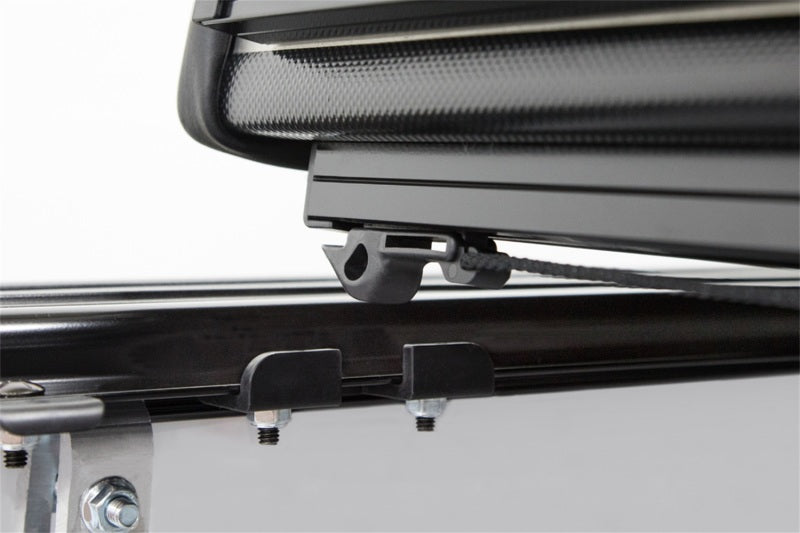 Access LOMAX Professional Series Tri-Fold Cover 15-19 Chevy Colorado 6ft Bed B0020049