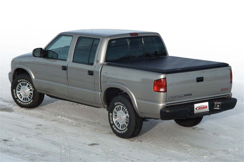 Access Limited 01-04 Chevy/GMC S-10 / Sonoma Crew Cab (4 Dr.) 4ft 5in Bed Roll-Up Cover 22149