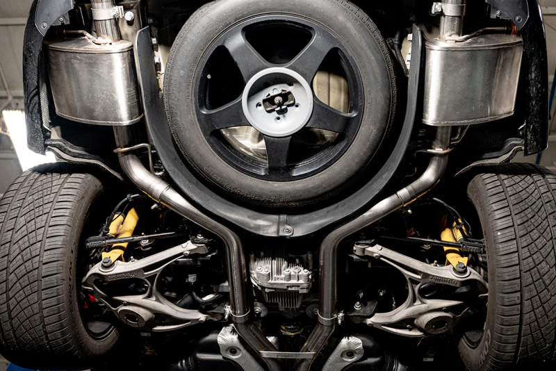 CORSA Performance Corsa 18-22 Dodge Durango SRT 392 Cat-Back 2.75in Dual Rear Exit Xtreme 4.5in Black PVD Tips 21198BLK