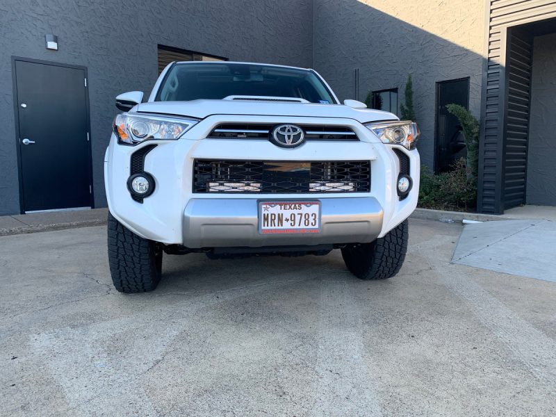 Cali Raised LED Cali Raised 14-24 Toyota 4Runner 32In Hidden Grille LED Light Bar Brackets - No Light Bar CR2487