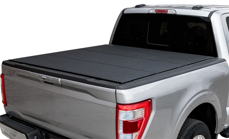 Access LOMAX Professional Series Cover 05-20 Nissan Frontier w/ 5ft Bed - Diamond Plate B0030039