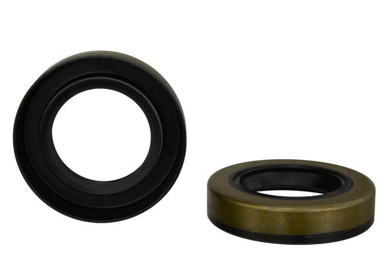 Ford Performance Parts Ford Racing 8.8 Inch Outer Axle Bearing and Seal Kit (view 3)