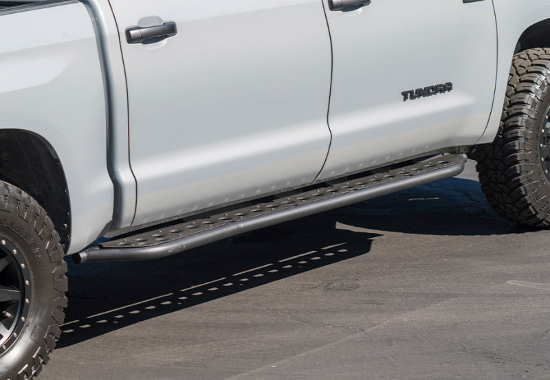 Cali Raised LED Cali Raised 14-21 Toyota Tundra Step Ed Rock Sliders - Kick Out/BedLiner Filler Plate/PwdrCoat CR2783