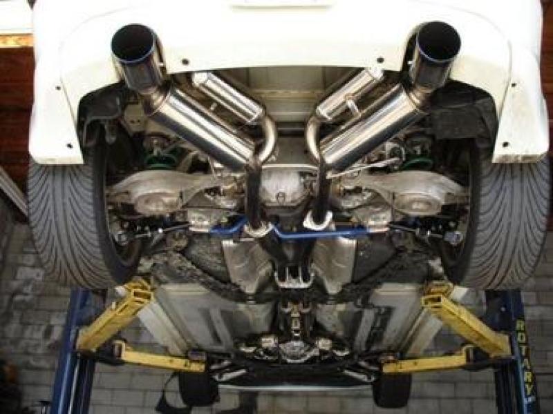 HKS Full Dual Muffler G35 Coupe (view 1)
