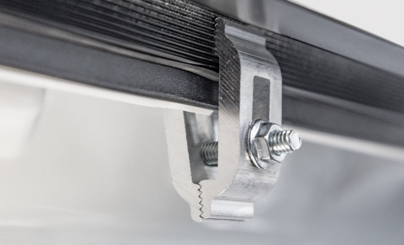 Access LOMAX Professional Series Tri-Fold Cover 07-13 Chevy 1500 5ft 8in Bed (Excl Classic) B0020059