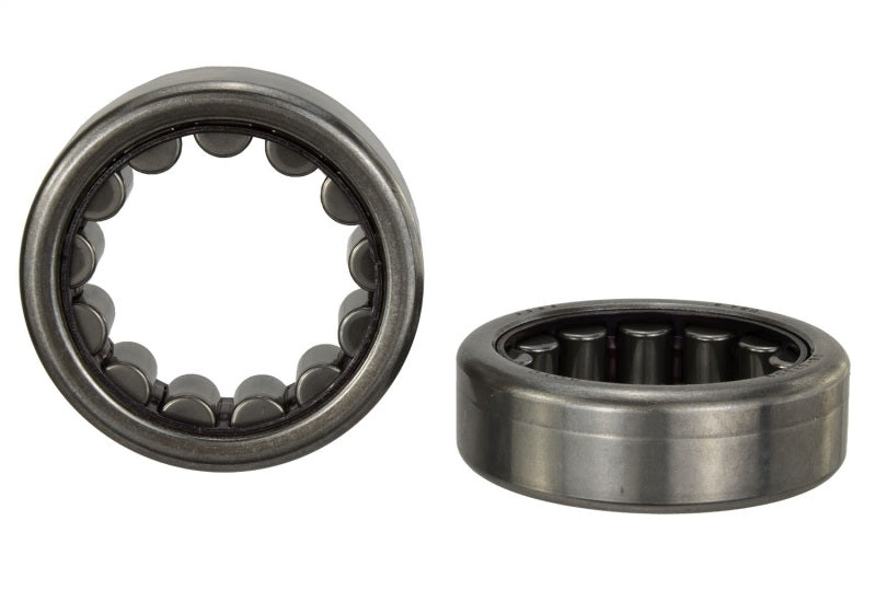 Ford Performance Parts Ford Racing 8.8 Inch Outer Axle Bearing and Seal Kit (view 4)