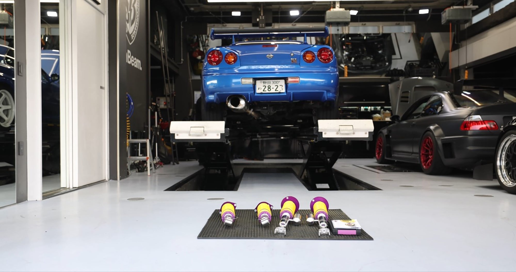 KW CS Nissan Skyline