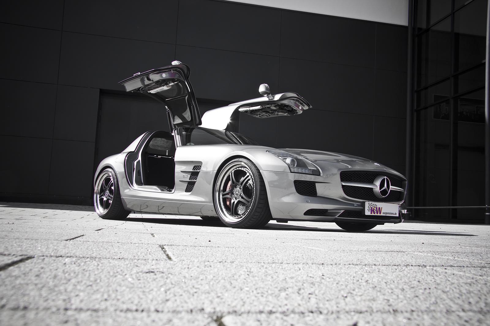 KW DDC Merc SLS AMG with HLS4