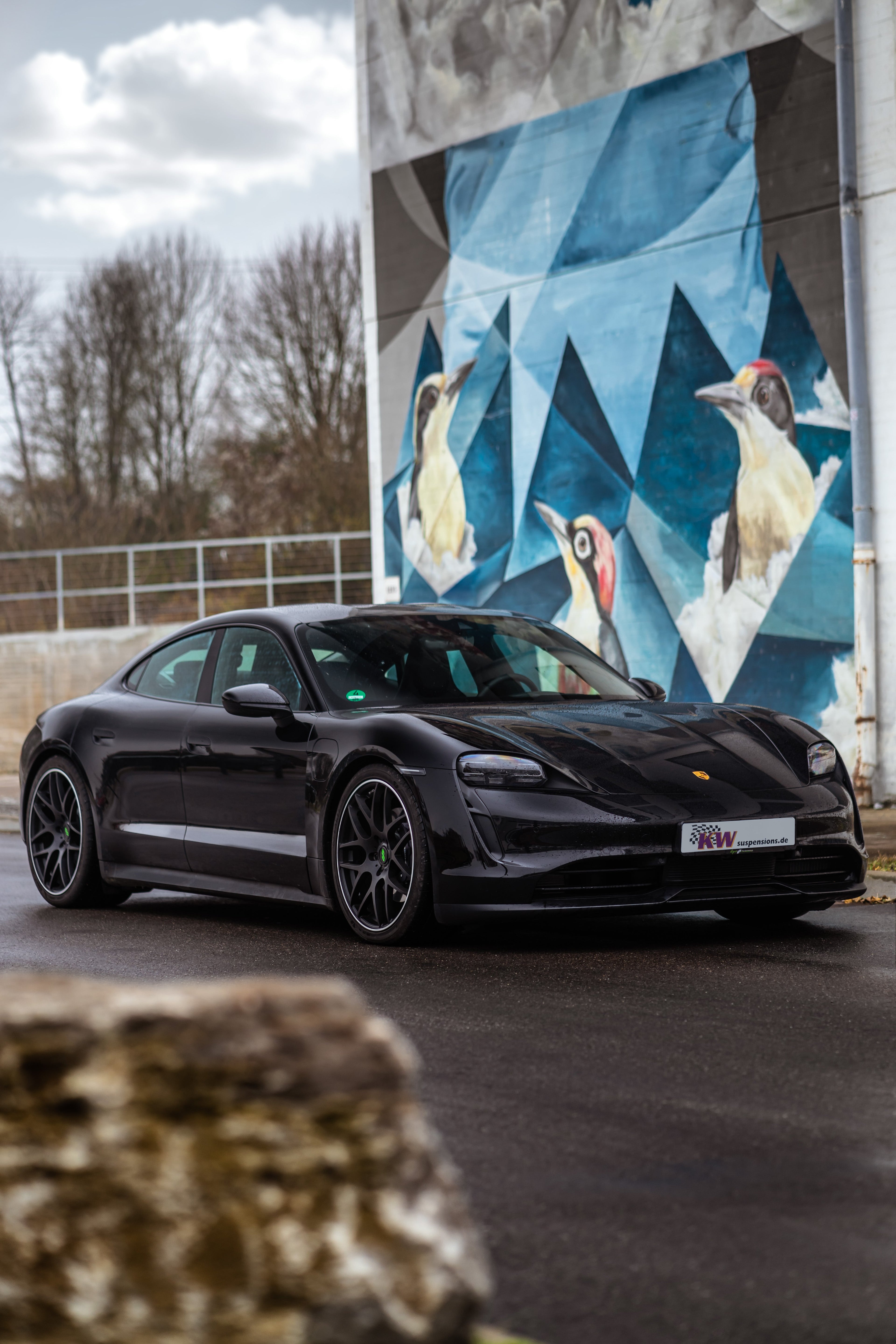 KW V4 Porsche Taycan
