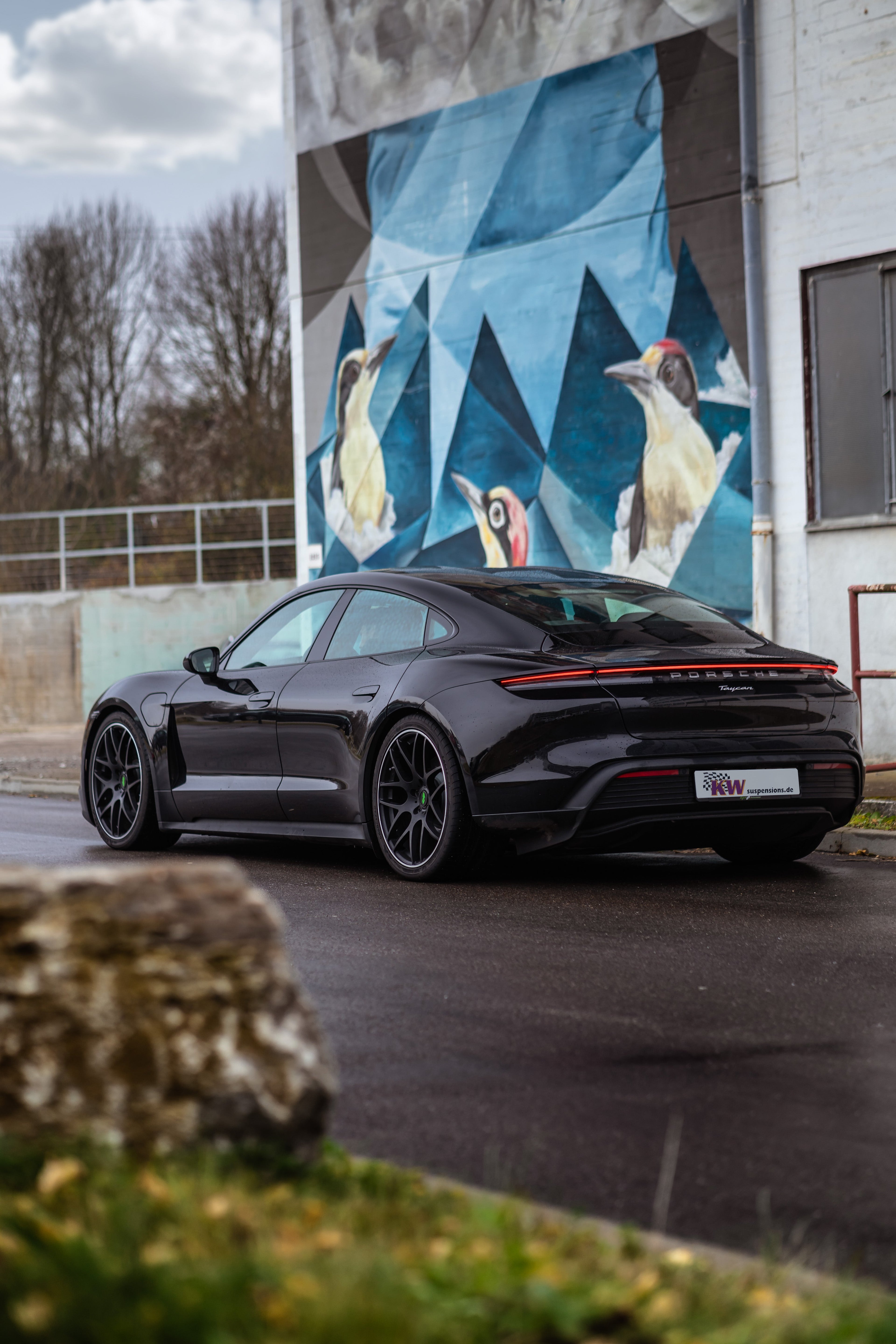KW V4 Porsche Taycan