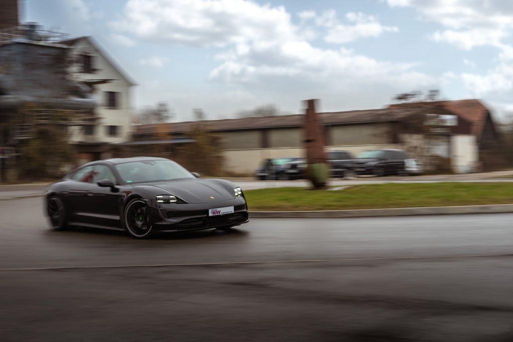 KW V4 Porsche Taycan