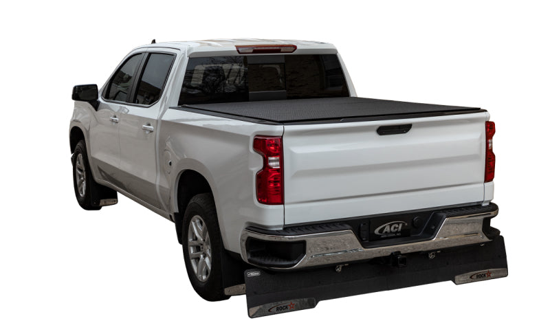 Access LOMAX Professional Series TriFold Cover 16-19 Toyota Tacoma 5ft Bed (Excl Trucks w/OE Cover) B0050019