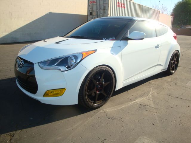 Megan Racing - Coilover Damper Kit for 2012-2018 Hyundai Veloster 32-way Adjustability (view 3)