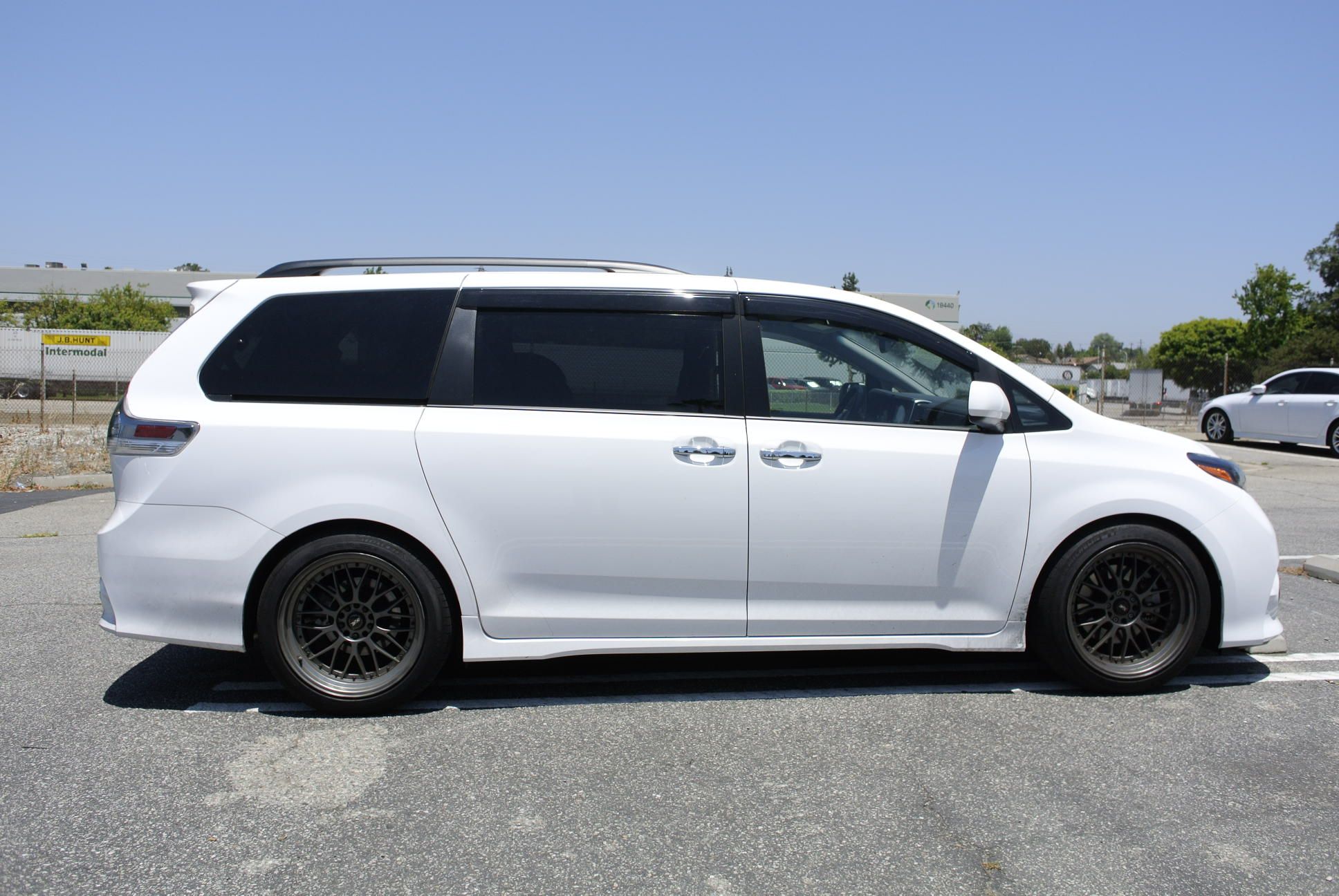 Megan Racing Lowering Springs FWD for 2011-2020 Toyota Sienna - 25.4mm Front Drop MR-LS-TSE11-V2 (view 3)