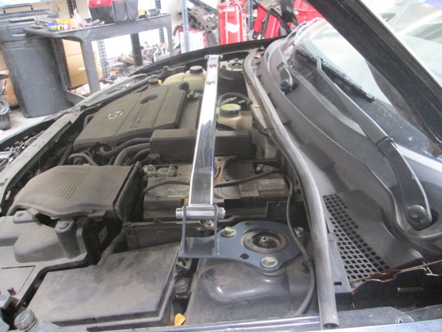 Megan Racing Front Strut Bar for Mazda 3 2004-2009 RACE SPEC Race-Spec Strut Tower Bars 1 Piece - MR-SB-M303FU-1P (view 3)